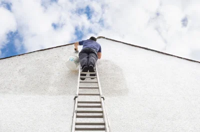 Peinture extérieure à Louin — façades et ravalement